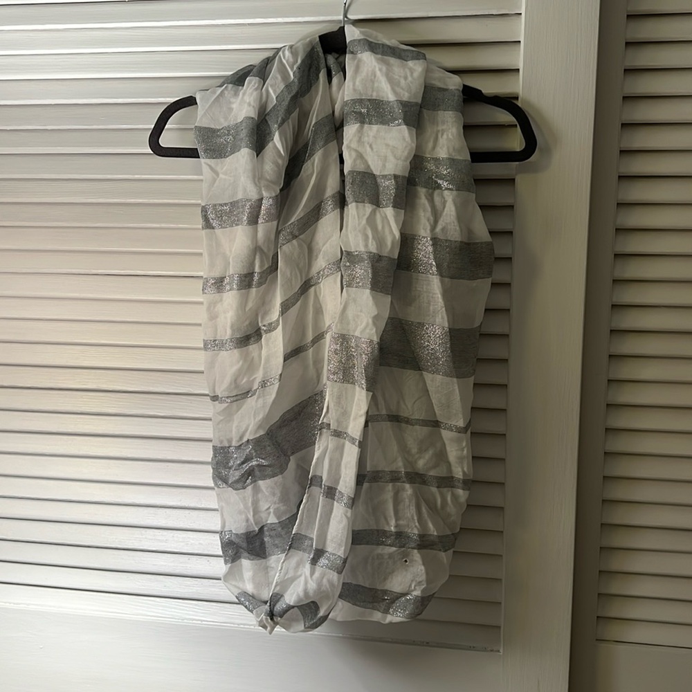 Wide, lightweight infinity scarf